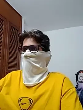 Stripchat Adult Webcam of SrIncognito666