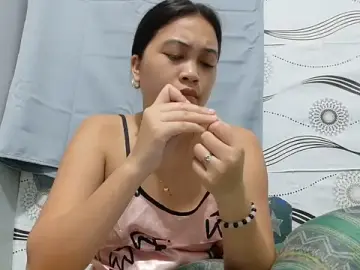 Stripchat Free Live Porn of Ursexyasianskinny