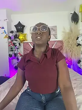 Stripchat Sex Cam of ZahhyFrequency