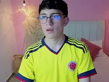 Stripchat Private Sex Chat of ryan_valentino