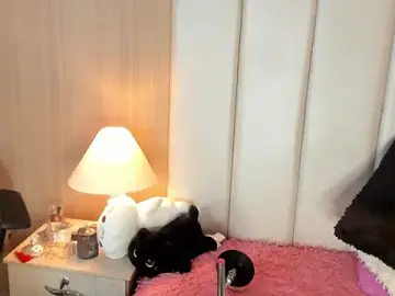 Stripchat Best live sex cam show of SummersAngel