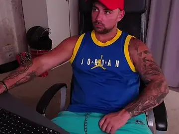 Stripchat Sex Cam of DuncanStone
