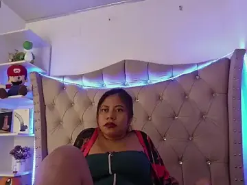 Stripchat Live Sex Cam of Madi_cutee