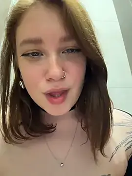 Stripchat Adult Webcams of lucy-joy
