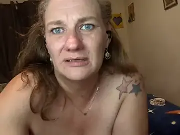 Stripchat Best live sex cam show of ChileVerde12