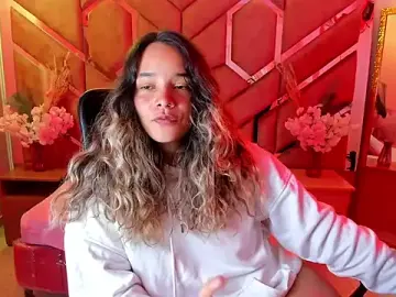Stripchat Free Live Porn of Olivia_Fox69