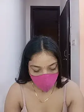 Stripchat Nude Webcam of Cute_Rakhi8