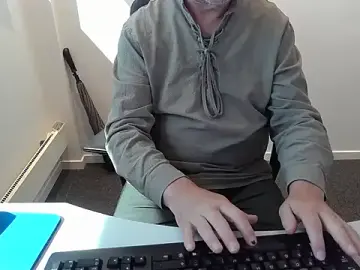 Stripchat Free Live Porn of Buggemann