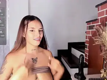 Stripchat Watch Live Sex Cams of Mia_crossing