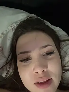 Stripchat Adult Webcam of youurbabyy