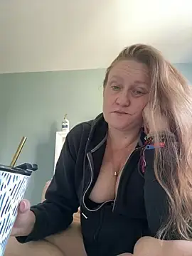 Stripchat Private Sex Chat of Kellilyn10