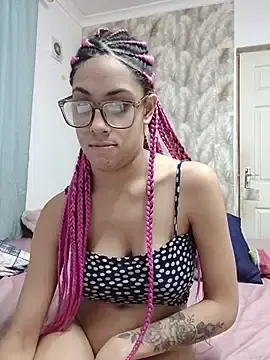 Stripchat Watch Live Sex Cams of Sexyyeyes244