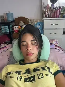 Stripchat Live Sex of Milleradhara24