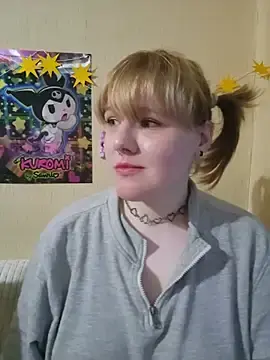 Stripchat Sex Cam of wehavepussies_xoxo