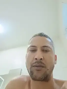 Stripchat Sex Cam of Arrombador20