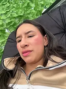 Stripchat Best live sex cam show of LilyRossi_
