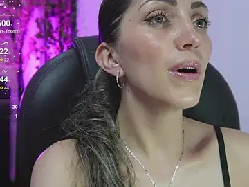 Stripchat Nude Webcam of anny_sweet72