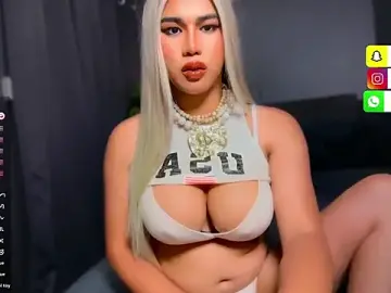 Stripchat Live Sex of CelineeAbundance