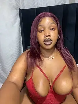 Stripchat Live Porn of THICKBARBIE32