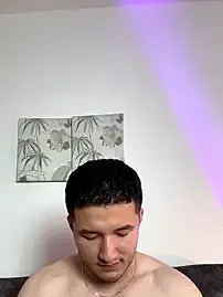 Stripchat Free Porn Cam of Alexander_Connor