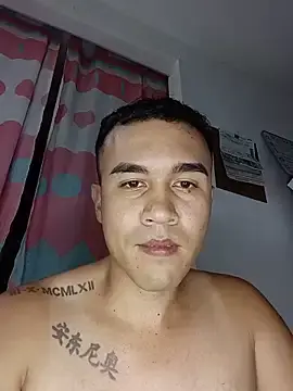 Stripchat Free Porn Cam of andres_dirtylover