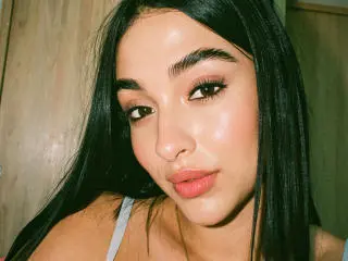 Xlovecam Adult Webcam of EmmaWaltter