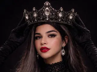Xlovecam Live Sex of CamilaFetishDirty