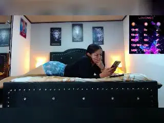 Xlovecam Free Live Porn of AbbyShiine