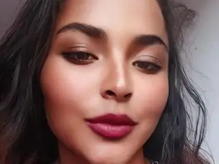 Xlovecam Best live sex cam show of BellaChaudAmour