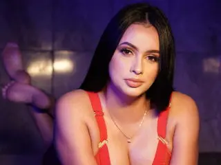 Xlovecam Free Live Porn of EmilyParkerr