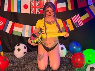 Xlovecam Free Porn Cam of LilithDark69