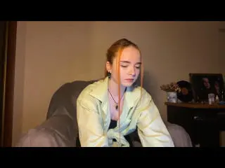 Xlovecam Free Porn Cam of MarlanaBub