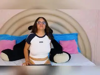 Xlovecam Private Sex Chat of EmilyColsson