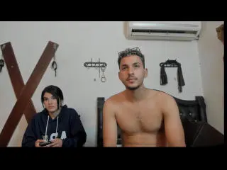 Xlovecam Private Sex Chat of JadeAndBob
