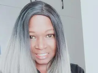 Xlovecam Private Sex Chat of PrettyAriah