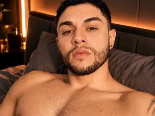 Xlovecam Adult Video Chat of BrianAdler