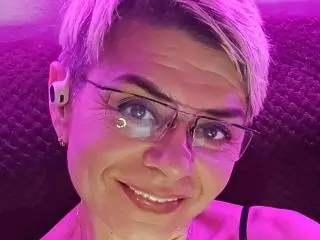 Xlovecam Sex Cam of FentaziMelody