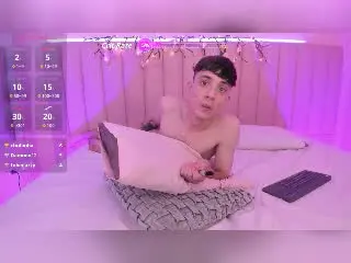 Xlovecam Watch Live Sex Cams of SecretLoversVIP