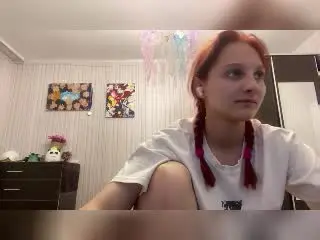 Xlovecam Live Sex of AdrianneEllinger