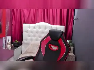 Xlovecam Sex Cam of AriaVega