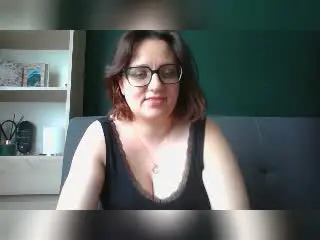 Xlovecam Adult Webcam of SensualParis
