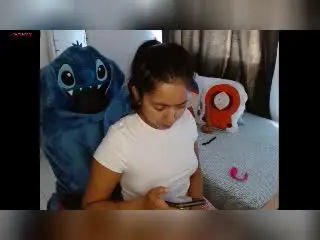 Xlovecam Sex Cam of NovahPerotti
