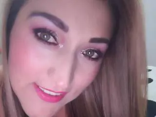 Xlovecam Live Sex Cam of AnnetChau