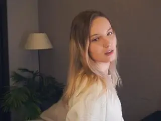 Xlovecam Watch Live Sex Cams of NicoleSpritzer