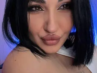 Xlovecam Live Sex Cam of BoobZillaa