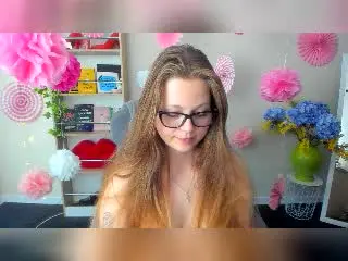 Xlovecam Adult Webcam of KarKutie
