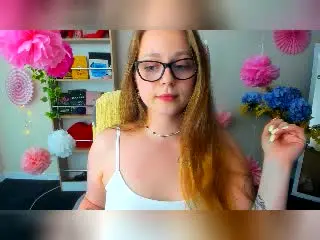 Xlovecam Best live sex cam show of KarKutie