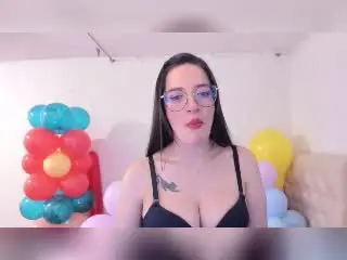 Xlovecam Free Live Porn of LeviGold