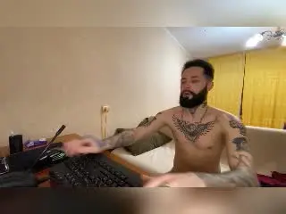 Xlovecam Adult Webcam of MikeAndAnna