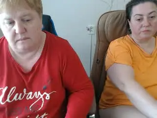 Xlovecam Watch Live Sex Cams of MollyAndJane